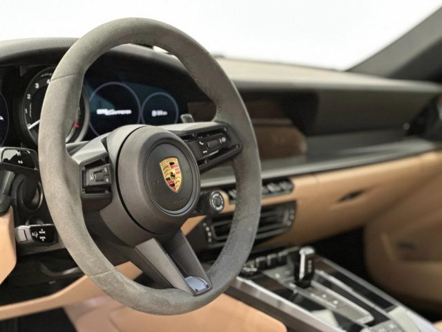 PORSCHE 911 CARRERA 992 COUPÈ - foto 13