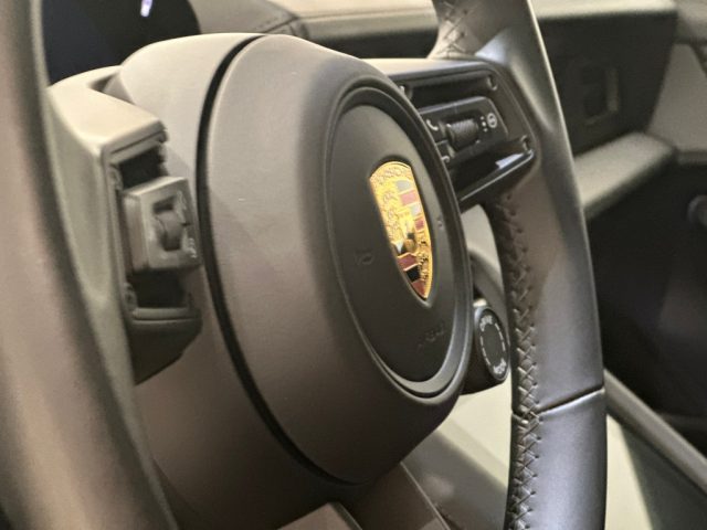 PORSCHE TAYCAN 4S PERFORMANCE IVA ESPOSTA - foto 17