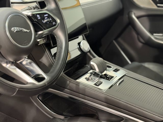 JAGUAR F-PACE 2.0 204 CV AWD R-DYNAMIC BLACK - foto 14
