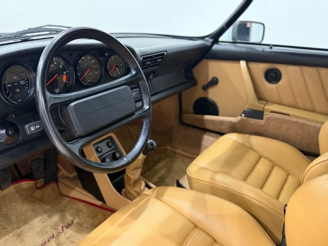 PORSCHE 911 CARRERA 3.2 SPEEDSTER ASI - foto 21