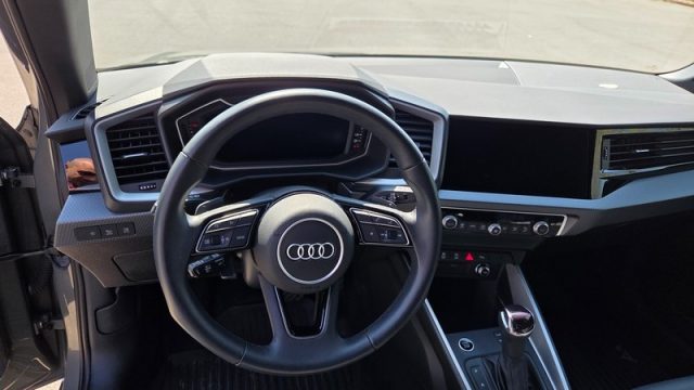 AUDI A1 SPB 30 TFSI S TRONIC S LINE EDIT - foto 19