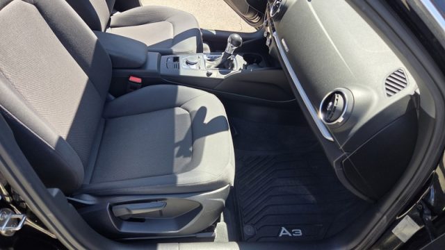 AUDI A3 SPB 30 G-TRON S TRONIC PERMUTE - foto 11