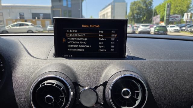 AUDI A3 SPB 30 G-TRON S TRONIC PERMUTE - foto 28