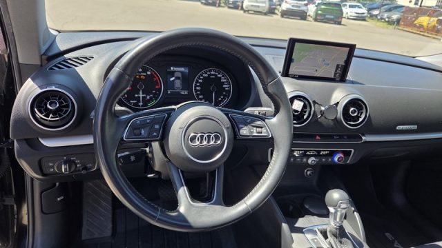 AUDI A3 SPB 30 G-TRON S TRONIC PERMUTE - foto 19