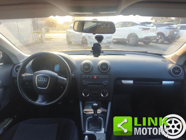AUDI A3 2.0 TDI 140 CV SPB - foto 11