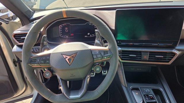 CUPRA FORMENTOR 2.5 TSI 4DRIVE DSG VZ5 TAIGA GRE - foto 30
