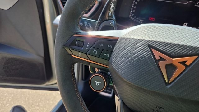 CUPRA FORMENTOR 2.5 TSI 4DRIVE DSG VZ5 TAIGA GRE - foto 31