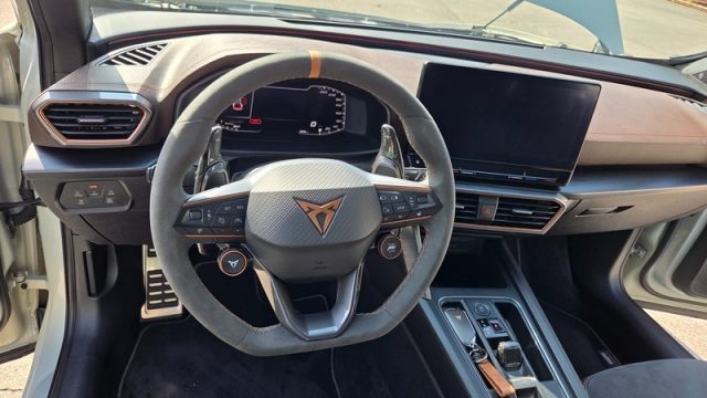 CUPRA FORMENTOR 2.5 TSI 4DRIVE DSG VZ5 TAIGA GRE - foto 28