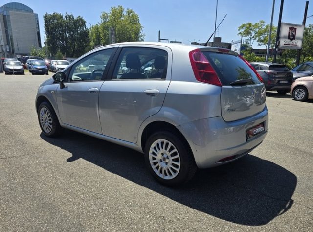 FIAT GRANDE PUNTO 1.4 NATURAL POWER METANO LEGGI D - foto 3