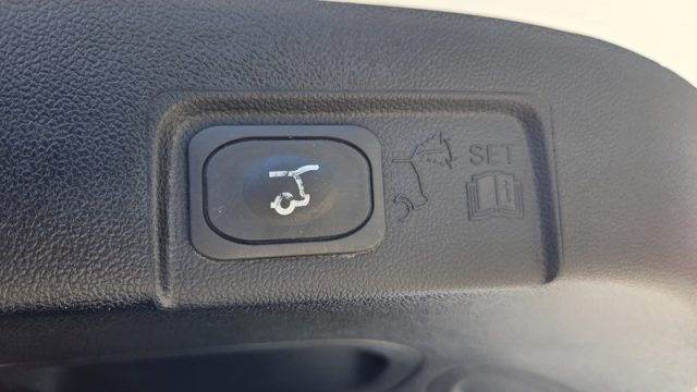 FORD PUMA GEN-E 43 KWH PREMIUM PERMUTE UNI - foto 12