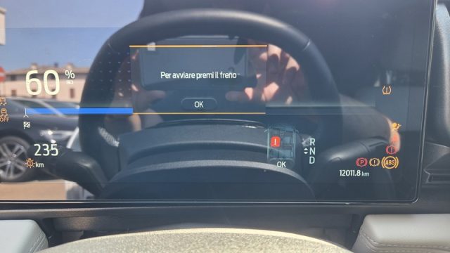FORD PUMA GEN-E 43 KWH PREMIUM PERMUTE UNI - foto 22
