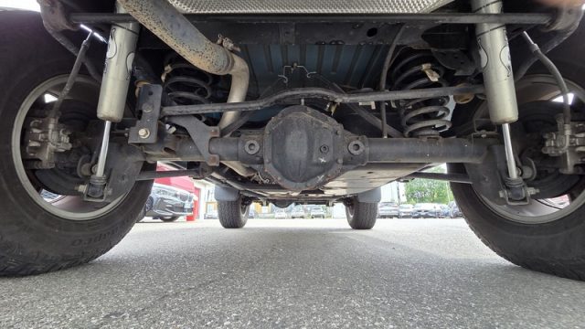 JEEP WRANGLER 2.8 CRD DPF SAHARA AUTO PERMUTE  - foto 10