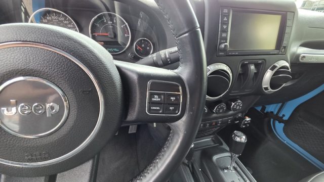 JEEP WRANGLER 2.8 CRD DPF SAHARA AUTO PERMUTE  - foto 24