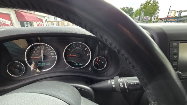 JEEP WRANGLER 2.8 CRD DPF SAHARA AUTO PERMUTE  - foto 22