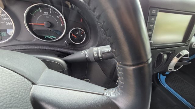 JEEP WRANGLER 2.8 CRD DPF SAHARA AUTO PERMUTE  - foto 26