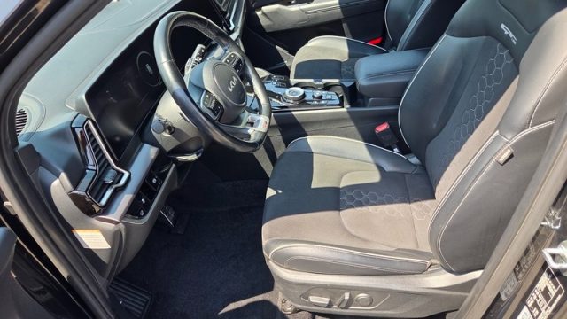 KIA SPORTAGE 1.6 CRDI MHEV DCT GT-LINE PERMUT - foto 17