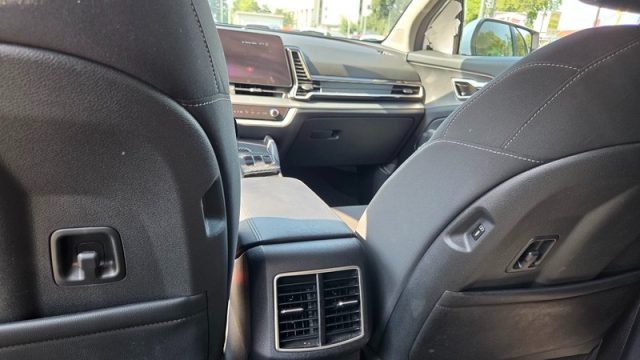 KIA SPORTAGE 1.6 TGDI HEV AT STYLE PERMUTE UN - foto 12