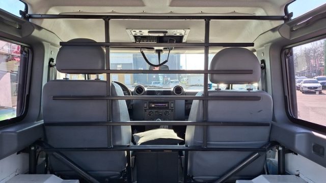 LAND ROVER DEFENDER 90 2.4 TD4 PICK UP E PERMUTE OMO - foto 21