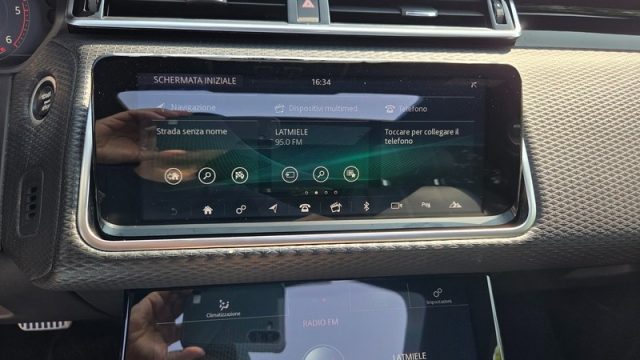 LAND ROVER RANGE ROVER VELAR 2.0D I4 240 CV R-DYNAMIC S PERMU - foto 32