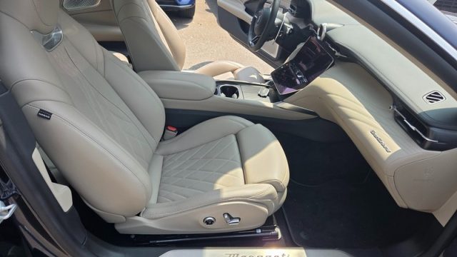 MASERATI GRANTURISMO V6 490 CV AWD MODENA PERMUTE IVA - foto 13