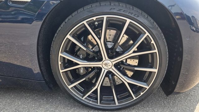 MASERATI GRANTURISMO V6 490 CV AWD MODENA PERMUTE IVA - foto 6