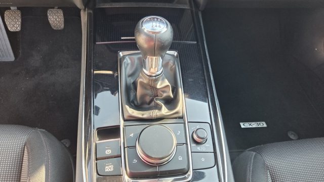 MAZDA CX-30 2.0L E-SKYACTIV-G M HYBRID 2WD E - foto 24
