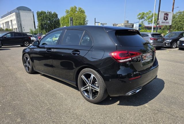 MERCEDES-BENZ A 200 D AUTOMATIC SPORT NIGHT EDITION  - foto 3