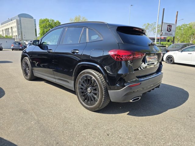 MERCEDES-BENZ GLA 200 D AUTOMATIC 4MATIC AMG LINE PREM - foto 3