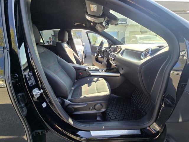 MERCEDES-BENZ GLA 200 D AUTOMATIC 4MATIC AMG LINE PREM - foto 14