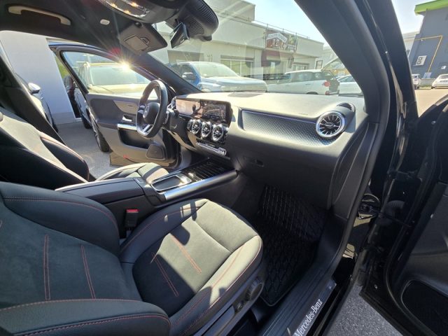 MERCEDES-BENZ GLA 200 D AUTOMATIC 4MATIC AMG LINE PREM - foto 12