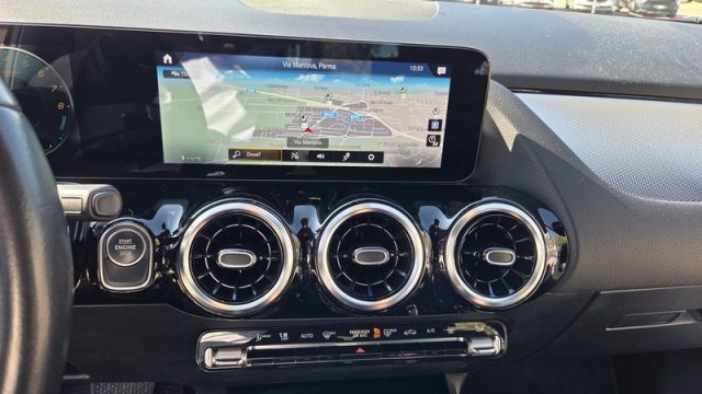 MERCEDES-BENZ GLA 250 E HYBRID EQ BUSINESS EXTRA PERMU - foto 20