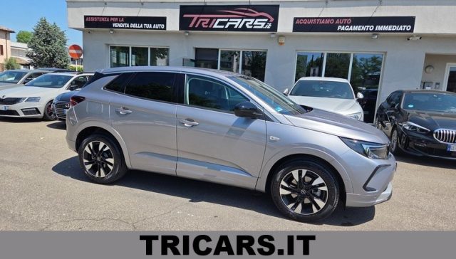 OPEL GRANDLAND 1.2 TURBO 12V 130 CV BUSINESS EL