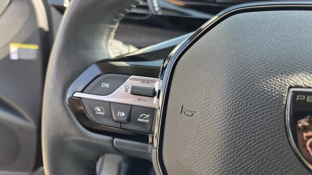 PEUGEOT 408 PURETECH 130 S&S EAT8 ALLURE PER - foto 24