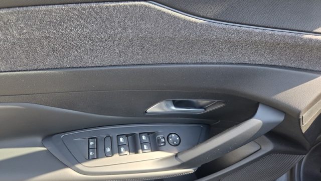 PEUGEOT 408 PURETECH 130 S&S EAT8 ALLURE PER - foto 18