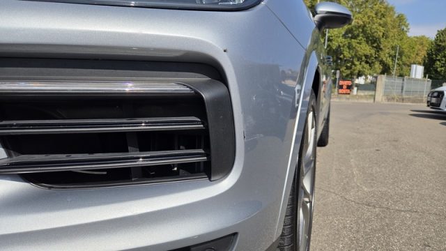 PORSCHE CAYENNE 3.0 V6 E-HYBRID PERMUTE IVA ESPO - foto 16