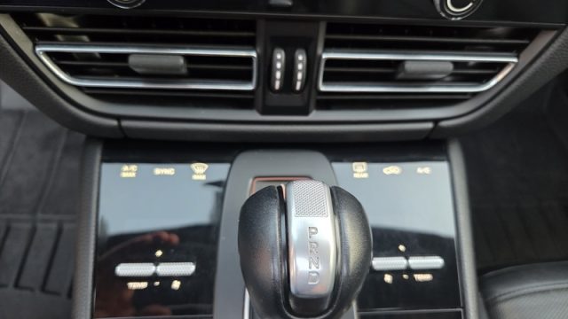 PORSCHE MACAN 2.0 PERMUTE TETTO APRIBILE SOSPE - foto 24