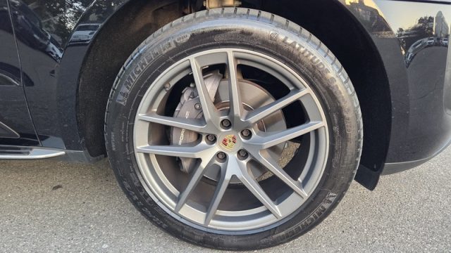 PORSCHE MACAN 2.0 PERMUTE TETTO APRIBILE SOSPE - foto 7