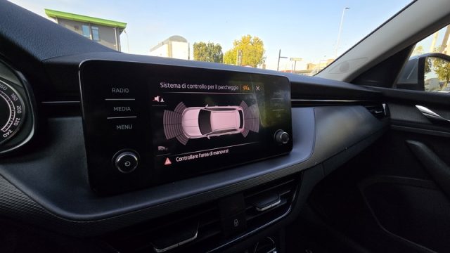 SKODA KAMIQ 1.0 TSI 95 CV AMBITION NEOPATENT - foto 9