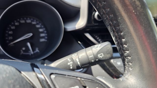TOYOTA C-HR 1.8 HYBRID E-CVT ACTIVE PERMUTE  - foto 22