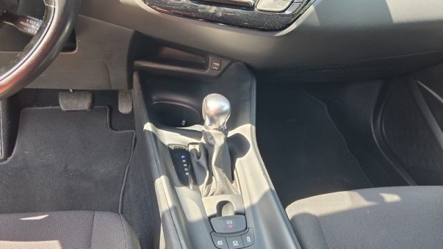TOYOTA C-HR 1.8 HYBRID E-CVT ACTIVE PERMUTE  - foto 24