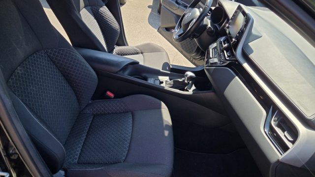 TOYOTA C-HR 1.8 HYBRID E-CVT ACTIVE PERMUTE  - foto 9