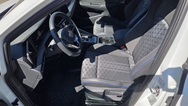VOLKSWAGEN GOLF 2.0 TDI 150 CV DSG SCR R-LINE PL - foto 16