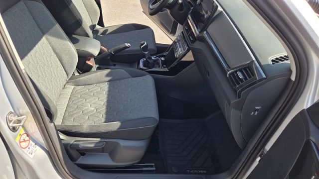 VOLKSWAGEN T-CROSS 1.0 TSI EDITION PLUS PERMUTE OK  - foto 8