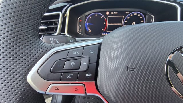 VOLKSWAGEN T-ROC 2.0 TDI R-LINE PLUS NEOPATENTATO - foto 10