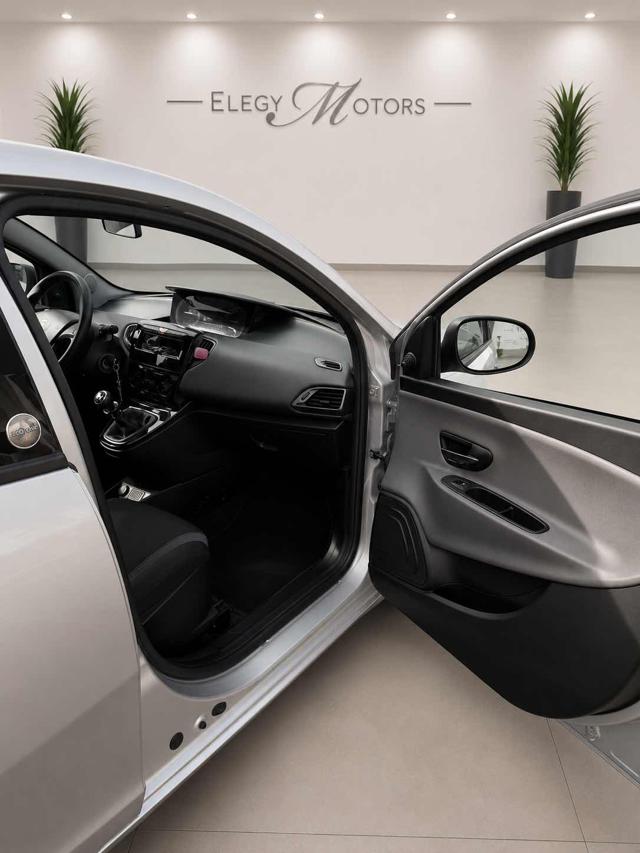 LANCIA YPSILON 1.2 69 CV 5 PORTE GPL ECOCHIC SI - foto 15
