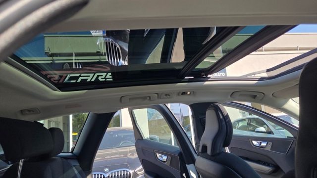VOLVO XC60 T6 RECHARGE PLUG-IN HYBRID AWD I - foto 17
