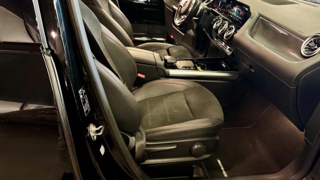 MERCEDES-BENZ GLA 200 D AUTOMATIC PREMIUM - foto 11