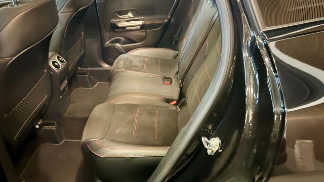 MERCEDES-BENZ GLA 200 D AUTOMATIC PREMIUM - foto 9