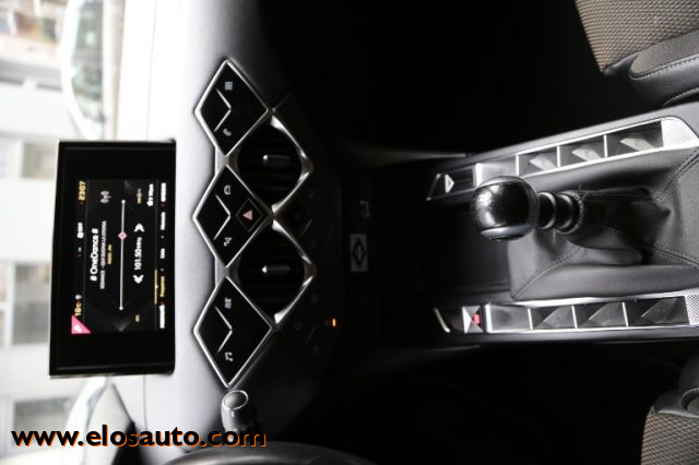 DS AUTOMOBILES DS 3 CROSSBACK PURETECH 100 SO CHIC - foto 21
