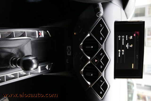 DS AUTOMOBILES DS 3 CROSSBACK PURETECH 100 SO CHIC - foto 22